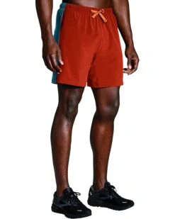 Brooks Moment 7" Shorts